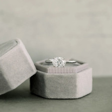 Anello di fidanzamento