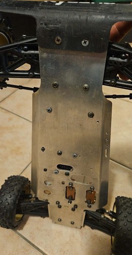 Kyosho burns 4wd buggy - burns, 1:10
