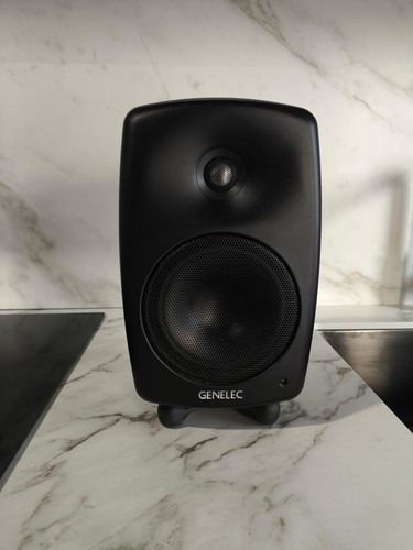 Genelec three black modello - g,