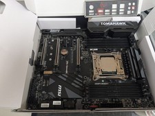 MSI X99A TOMAHAWK con scheda