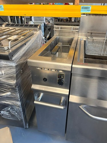 Friggitrice slim professionale