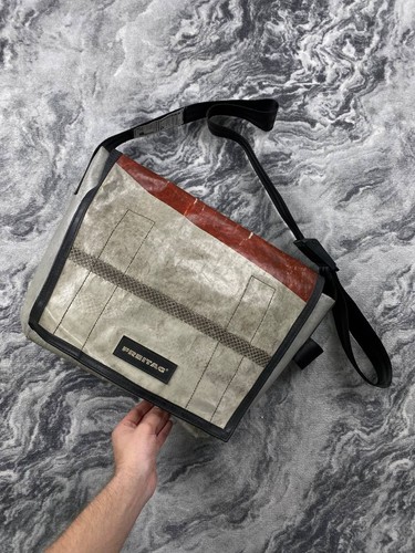 Freitag dexter shoulder - g5.1,