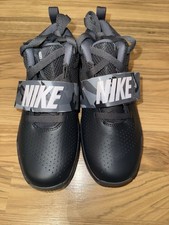 Scarpe da basket Nike NUOVE