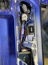 Alzacristalli Elettrici 106