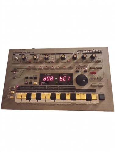 Roland 303 groovebox - roland,