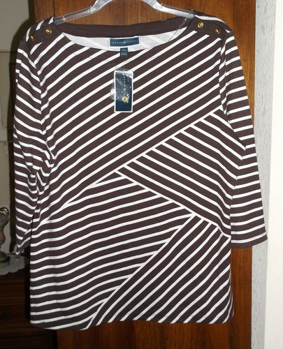 Top nuovo con - , etichette