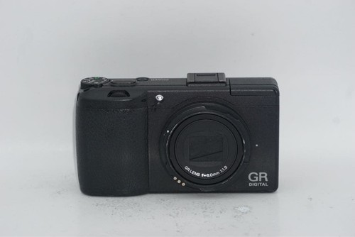 Fotocamera digitale compatta