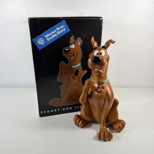 Scooby doo statue warner - scooby,