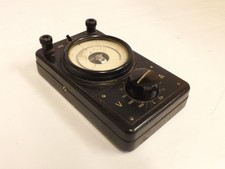 Antico misuratore analogico