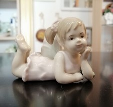 Statua  in Porcellana Royal