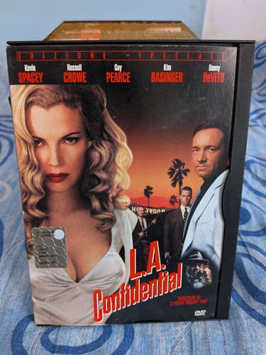 Confidential dvd snapper - a.,