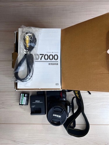 Nikon d7000 2mp dslr w - d7000, dx