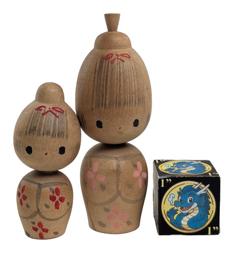 Coppia bambole kokeshi - di,