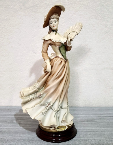 Statua giuseppe armani - statua,