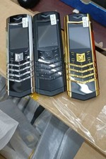 Telefono cellulare V10 globale