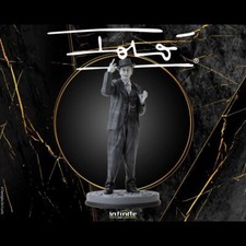 -=] INFINITE STATUE - Toto’
