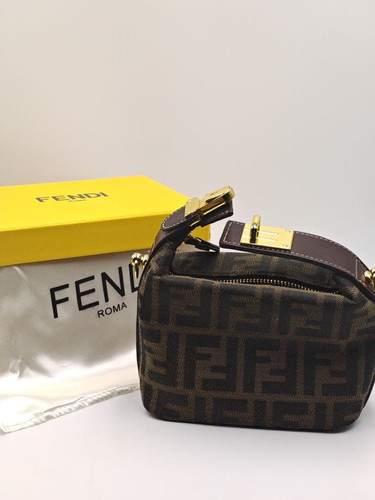 Fendi cookie mini bag - fendi,