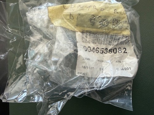46538082 cerniera superiore - 46538082,