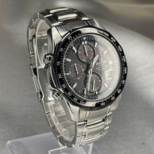 Orologio solare resistente Casio Edifice EQW 700 cassa acciaio cinturino argento lunetta