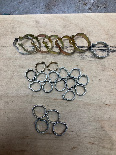 Kit 25fascette orecchio