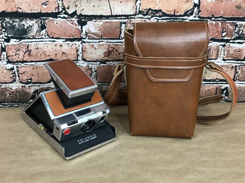 Polaroid land camera - sx-70,
