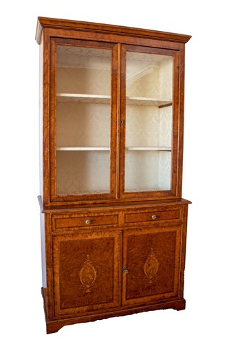 Mobile credenza con - , vetrina