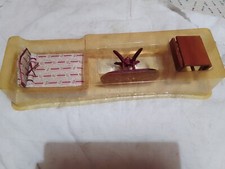 DOLLS' HOUSE - CASA DI BAMBOLE