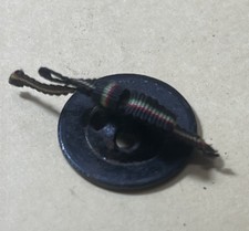 DISTINTIVO SPILLA A BOTTONE