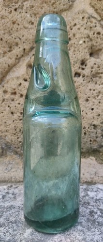Rara bottiglia gassosa con - bottiglia,