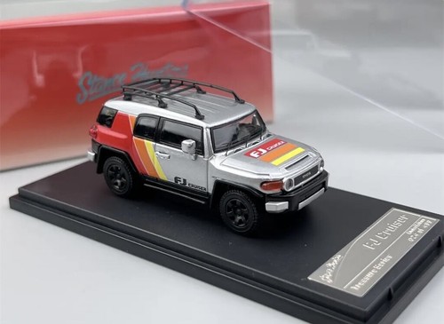 Argento fj cruiser - 1:64,