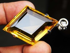 Ciondolo certificato 88,20 ct