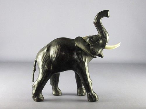 Statua elefante legno
