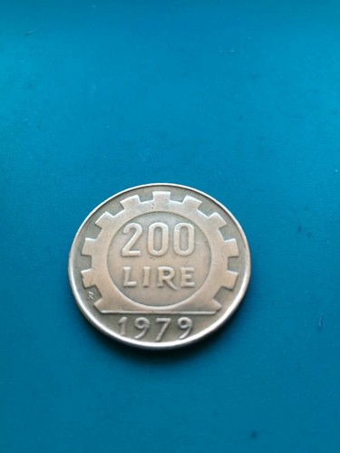 Rara moneta 200 - 200, lavoro