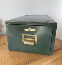 Cassetto portadocumenti