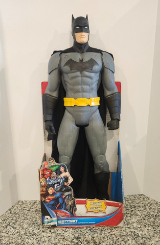 Batman 2014 action figure - 31",