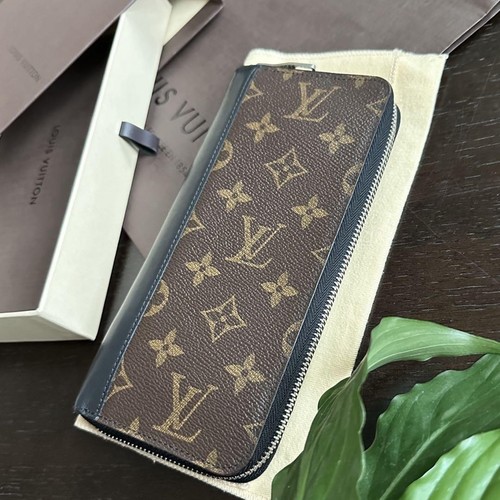 Monogramma beauty louis - monogramma,