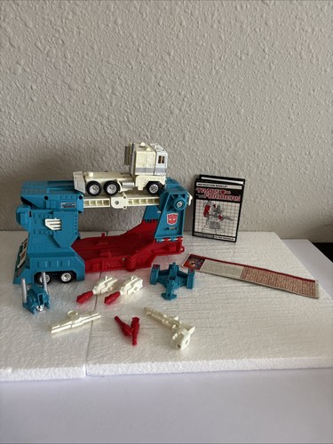 Hasbro transformers ultra - g1,