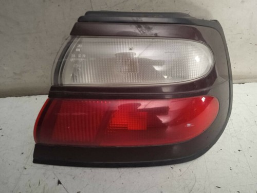 Faro posteriore destro nissan - posteriore,