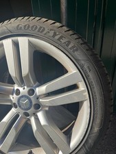 4 gomme Goodyear quattro