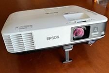 Proiettore Professionale Epson EB-2255U con staffa