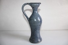 Petite carafe ou huilier e