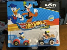 Hot Wheels Racer Verse