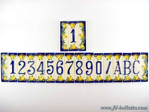 Numeri civici - , in