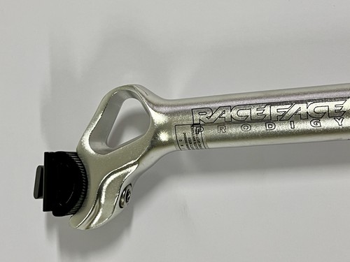 Race face prodigy seatpost - face,