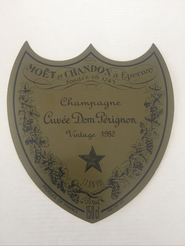 Une étiquette champagne - une, de