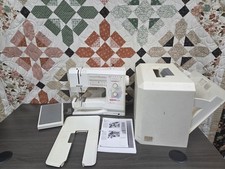 Macchina da cucire Bernina