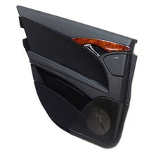 Mercedes-Benz W211 Pannello