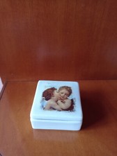 Scatolina Bomboniera In Porcellana Con Angioletti 