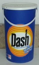 FUSTINO DETERSIVO DASH IN MATERIALE PLASTICO ANNI 80