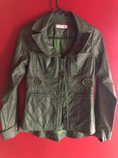 RARO Emporium vintage por